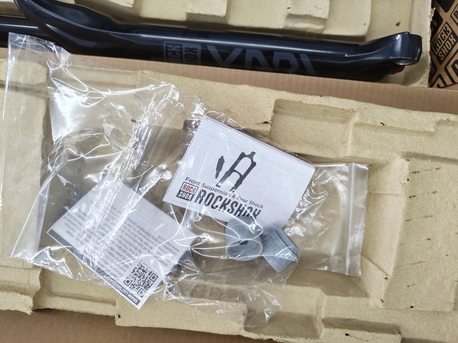 Rockshox Yari 160mm 29 15x110