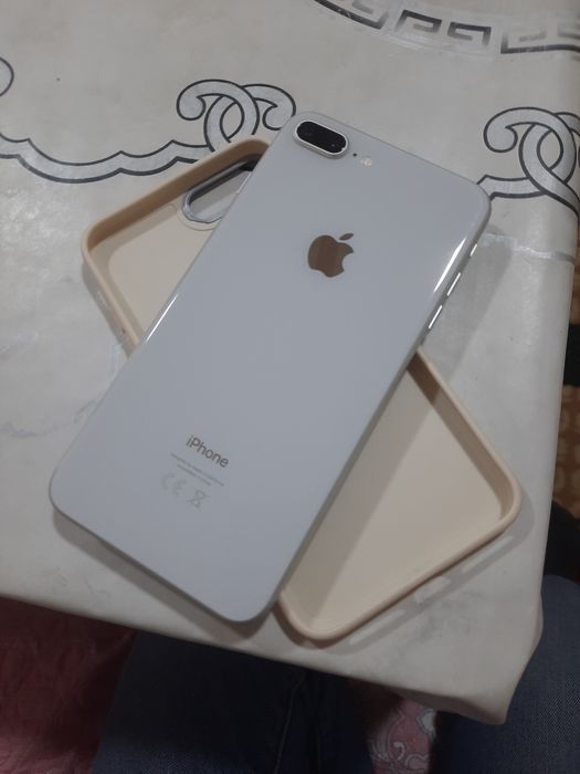 Iphone 8 Plus sotiladi White 64gb ochilmagan