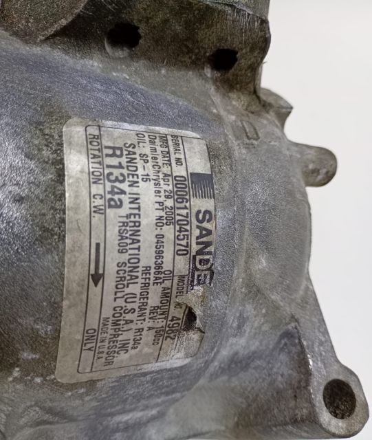 Compresor clima 04596366AE Chrysler Sebring a 2-a generatie