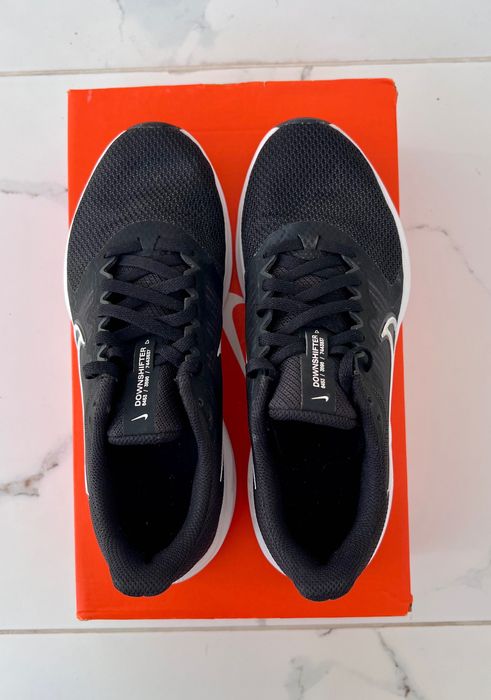 Маратонки Nike (модел CW3413-006)