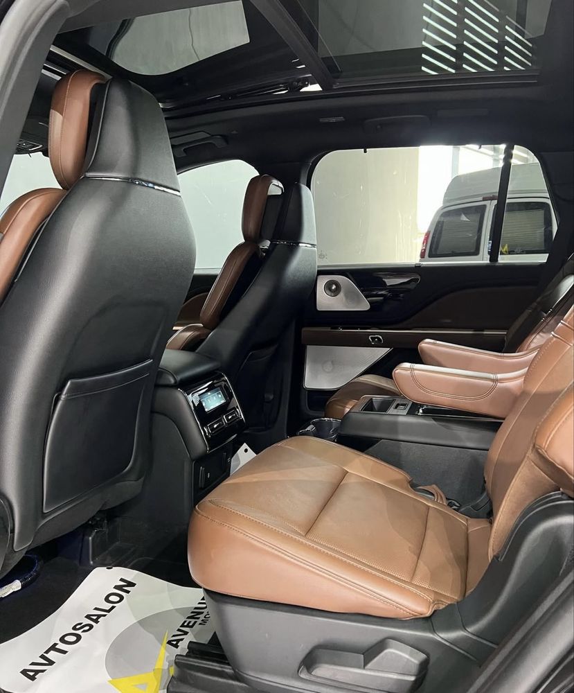 Продаётся Lincoln Aviator