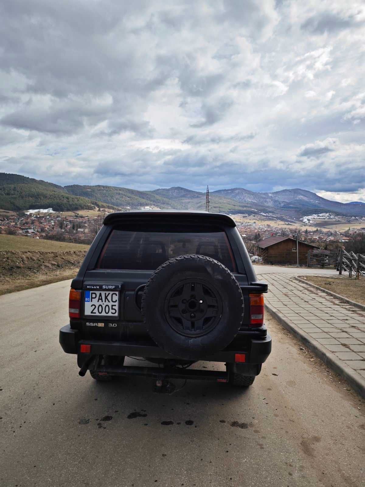 Toyota Hilux SURF 3.0 V6