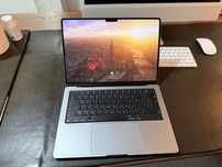 MacBook Pro 14 inch M2pro, în garanție, 85 cicluri încărc, excelent