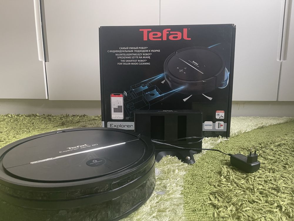 Робот пылесос Tefal explorer serie 80 total care в отличном состоянии