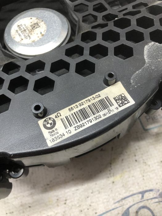 boxa podea stanga  bmw x3 f25 2.0 motorina 2011