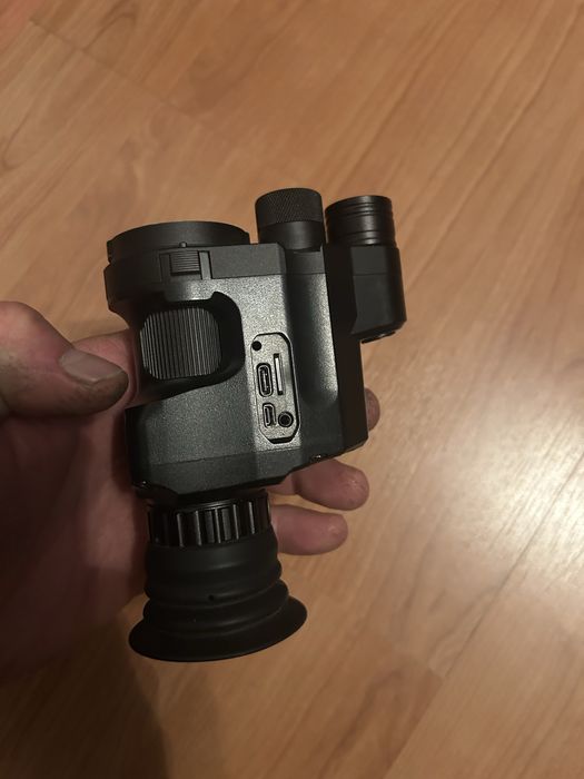 Нощна присадка за оптика  Pard NV007V