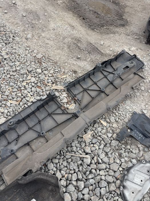 кори под купето/мотора/скаростите за mazda cx5