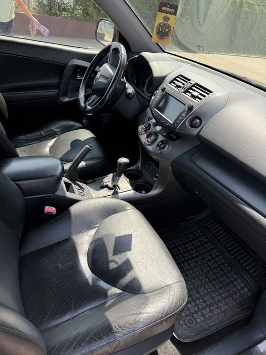 Toyota Rav4 2.2 4wd aut luxury