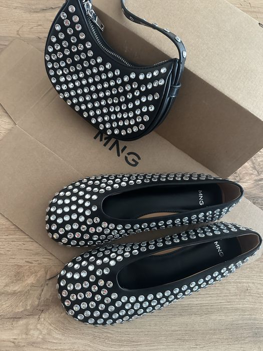 Кожени обувки и чанта с камъни на MNG