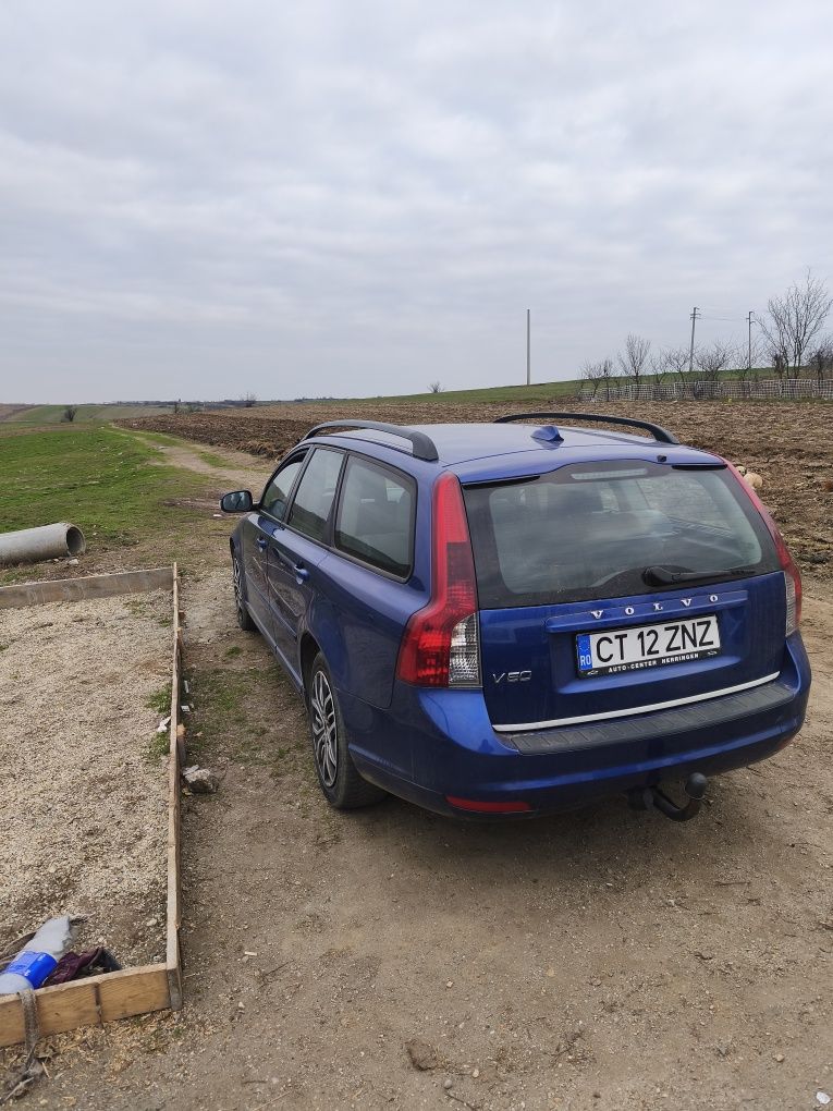 Vând volvo V50 an 2008 nu este matriculă