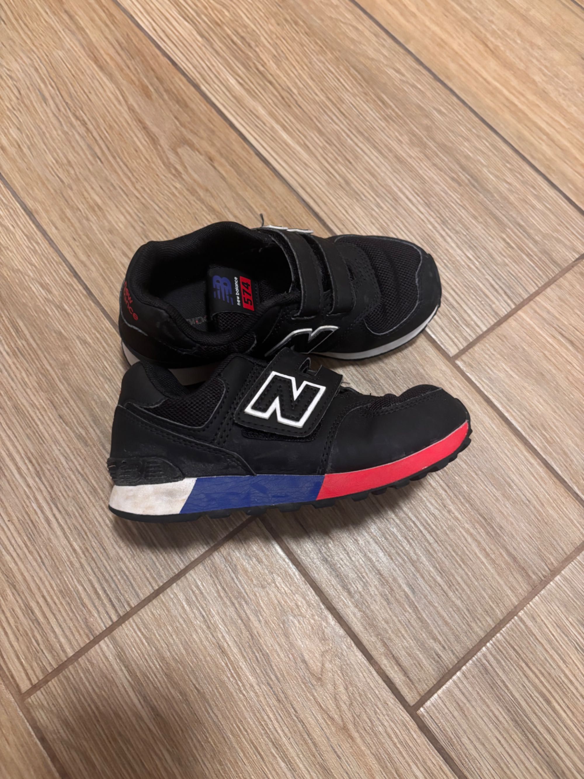 Маратонки Nike размер 26 и 29