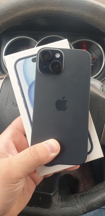 Продам Iphone 15