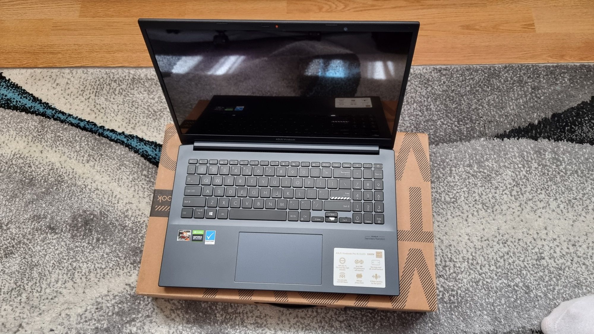 Laptop  ASUS Vivobook Pro 15 M3500QC cu RTX 3050