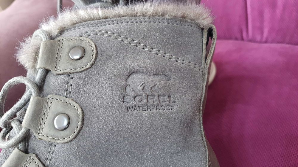 Ghete iarna piele de la SOREL Joan Boot Waterproof marimea 37-37,5