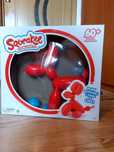 Catel interactiv - Squeakee Balloon Dog, Rosu