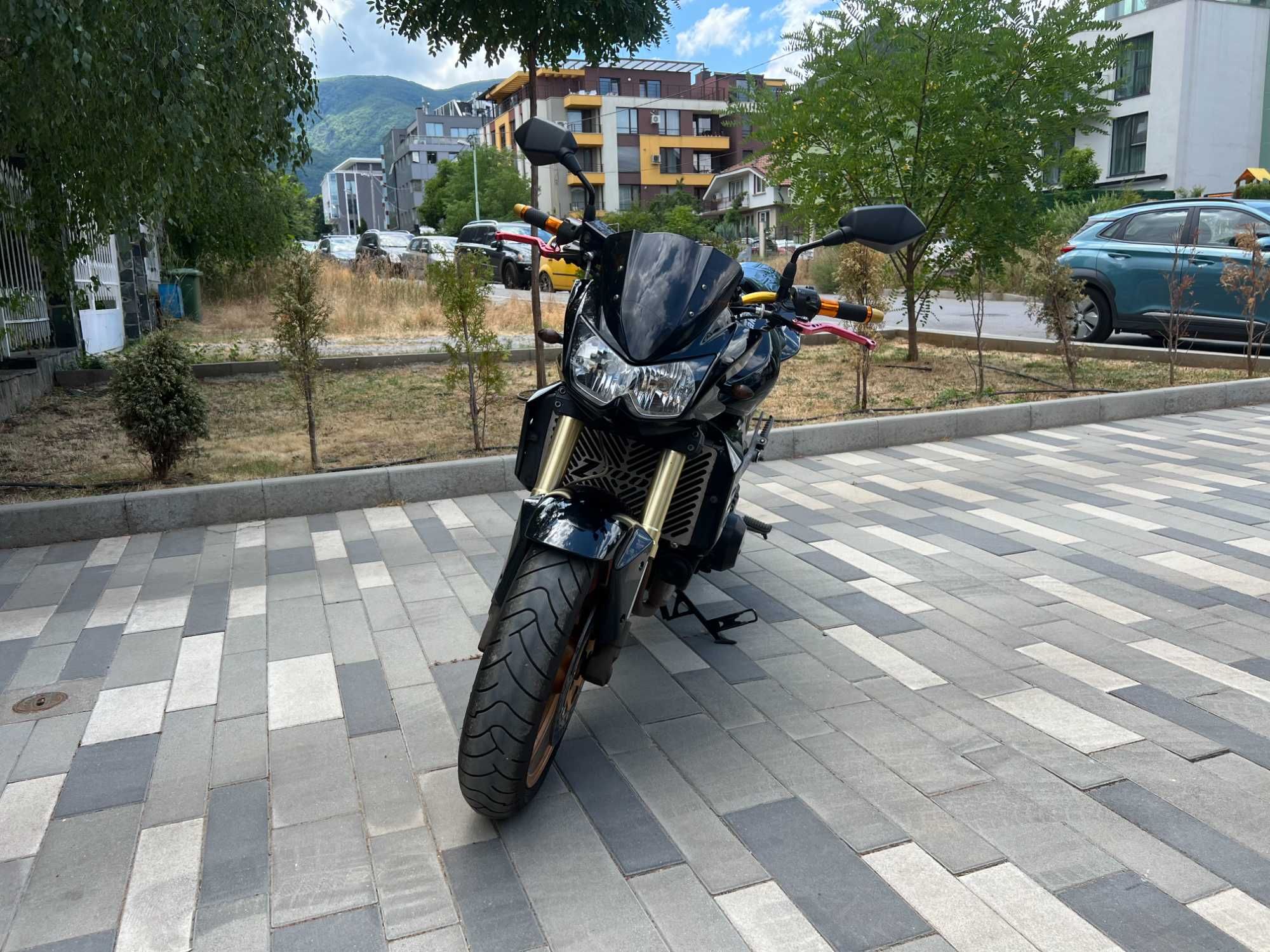 Kawasaki Z1000 топ