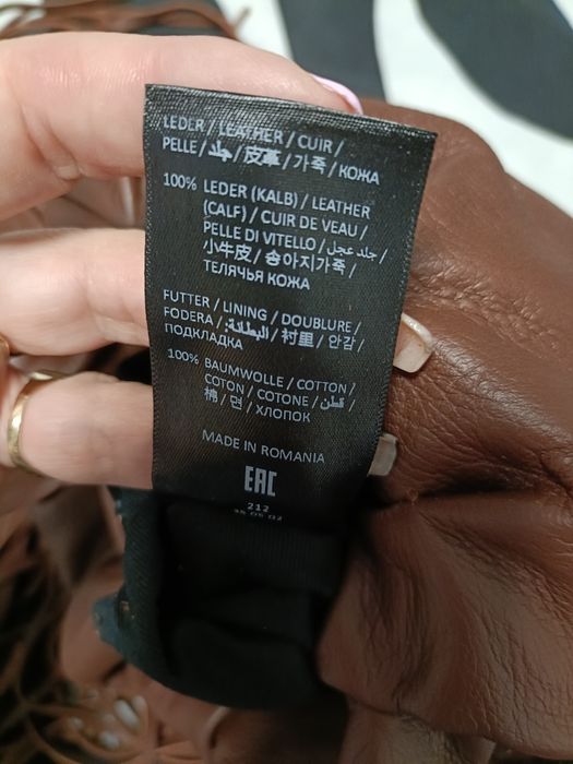 Vând geanta piele Dorothee Schumacher