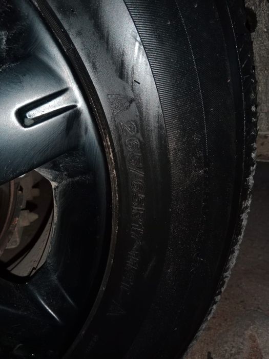 Продам стоковые диски Mitsubishi R17 + зимняя резина 265/65/R17