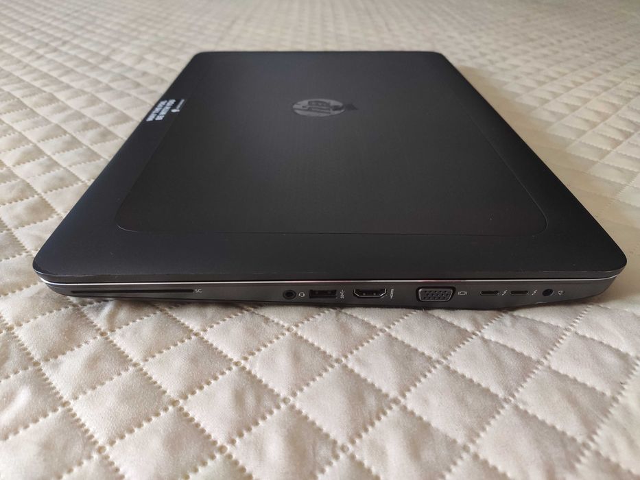 HP Zbook 17 G3 FHD i7-6820HQ 32GB Nvidia M3000M 4GB DDR5 WWAN 4G LTE