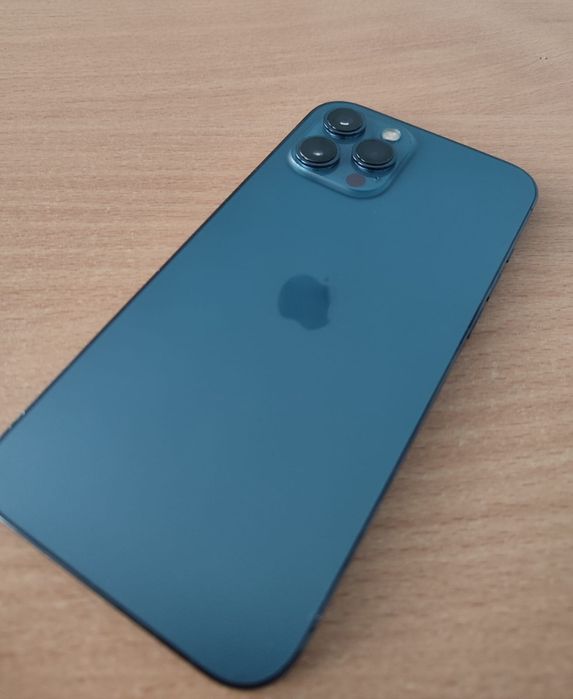 Продам iPhone 12 pro max 512gb