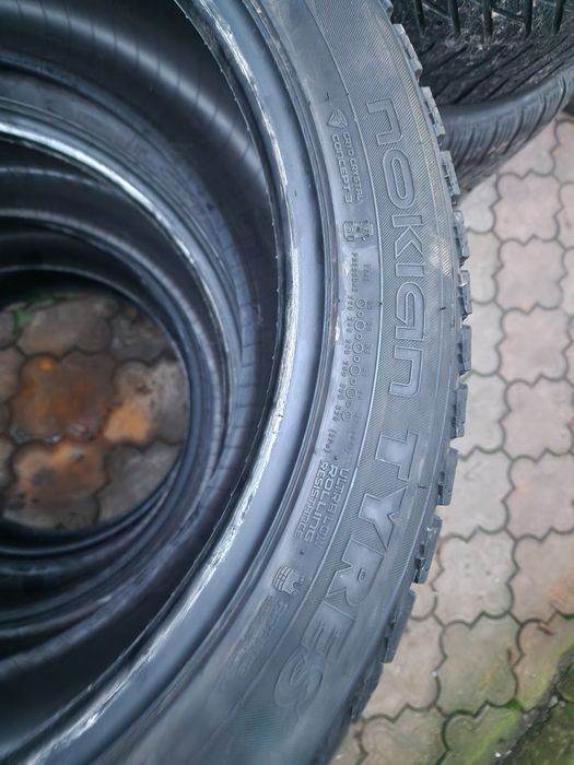 Cauciucuri iarna R20