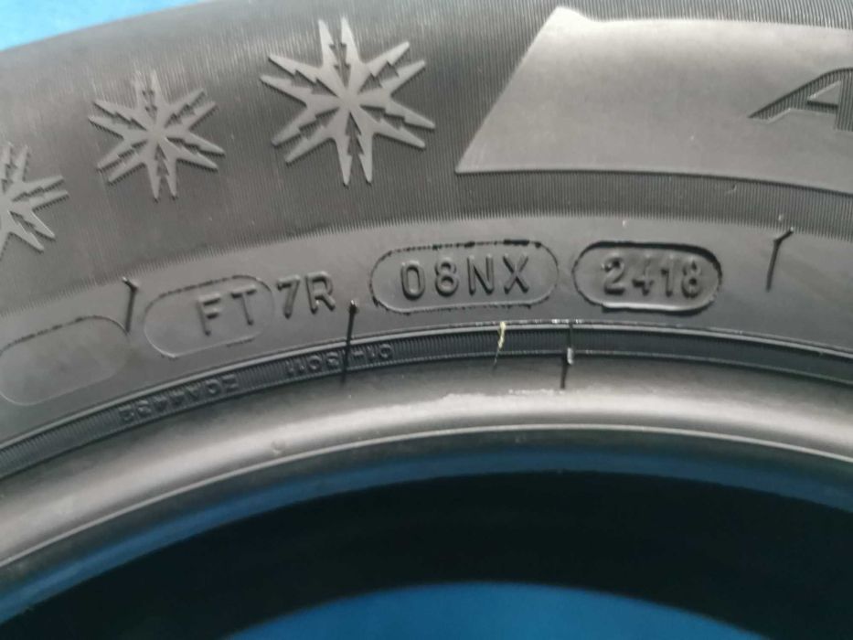 205 60 16 michelin m+s 4 buc