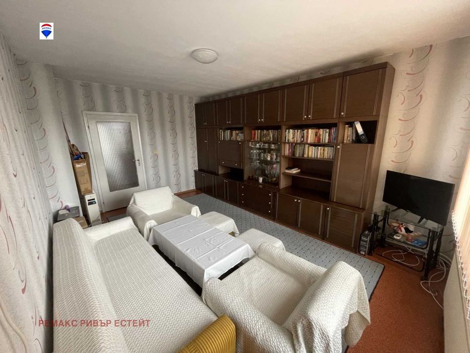 Продава се Тристаен апартамент в Русе, Здравец Изток - 78 кв.м за 1308 €/кв.м - Снимка #3