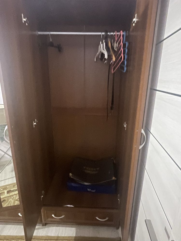 Шифоньер для одежды