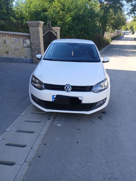Vând Volkswagen Polo