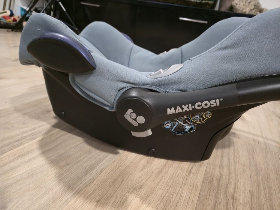 Scaun auto Maxi-Cosi CabrioFix