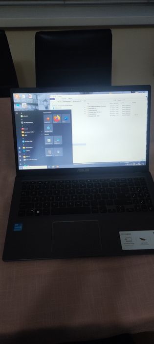 Лаптоп ASUS X515KA, Intel® Celeron® N4500, 15.6", Full HD, RAM 8GB, 25