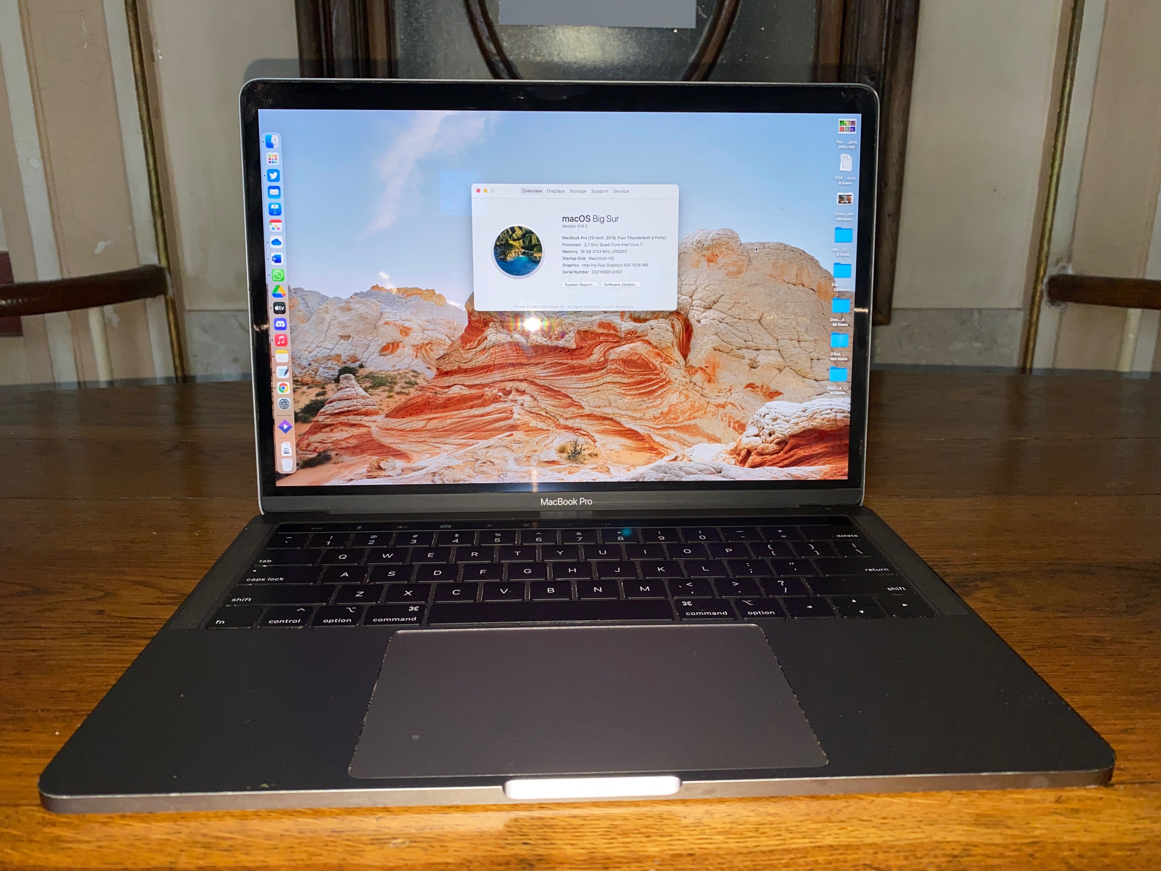 Vand MacBook Pro 2018 i7 16GB Ram