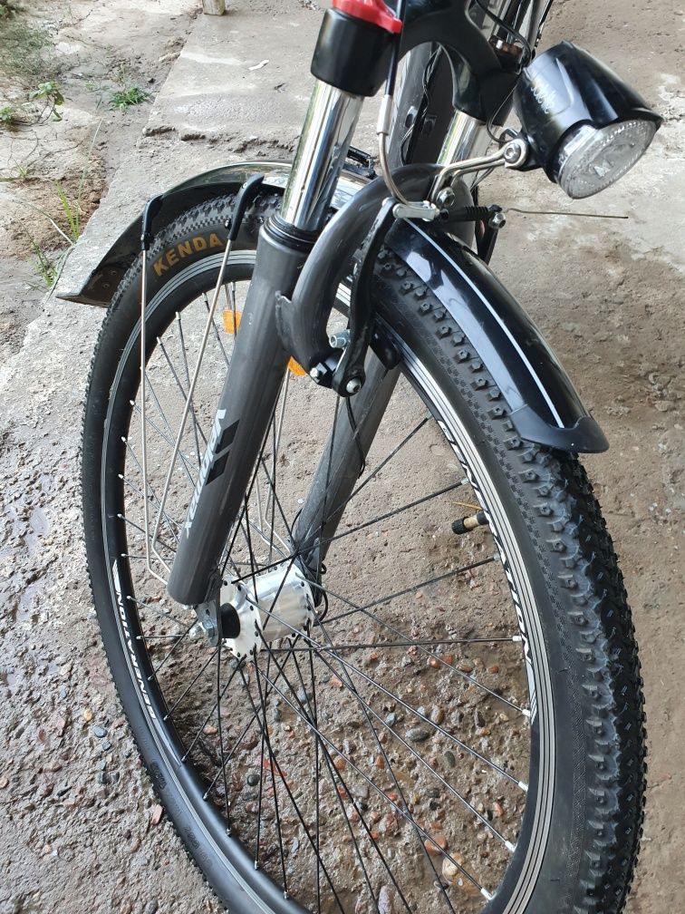Veloseped nemetiski aliminiy ram