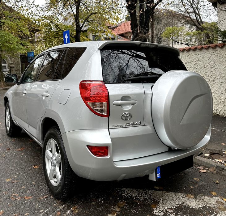 TOYOTA RAV4 2.2 Diesel D-4D 4x4 EXECUTIVE Propietar Stare Impecabila