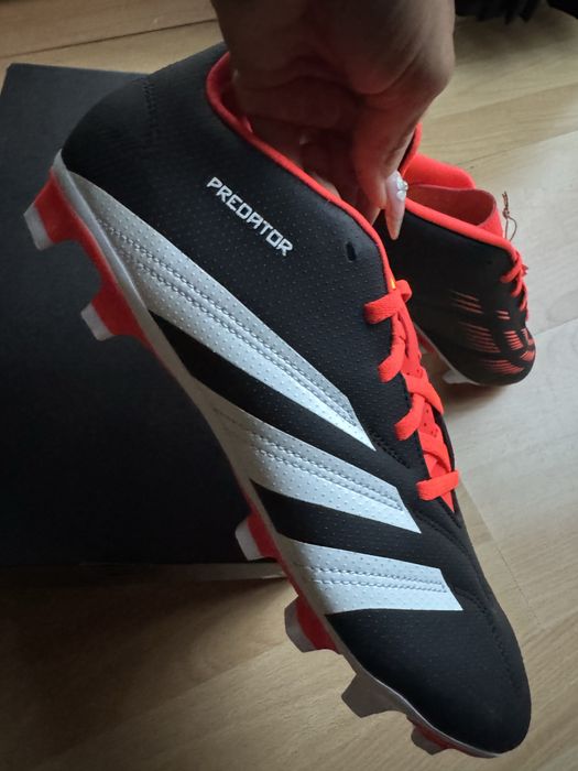 Оригинални нови бутонки Adidas Predator Club Fxg ! 44,45 н