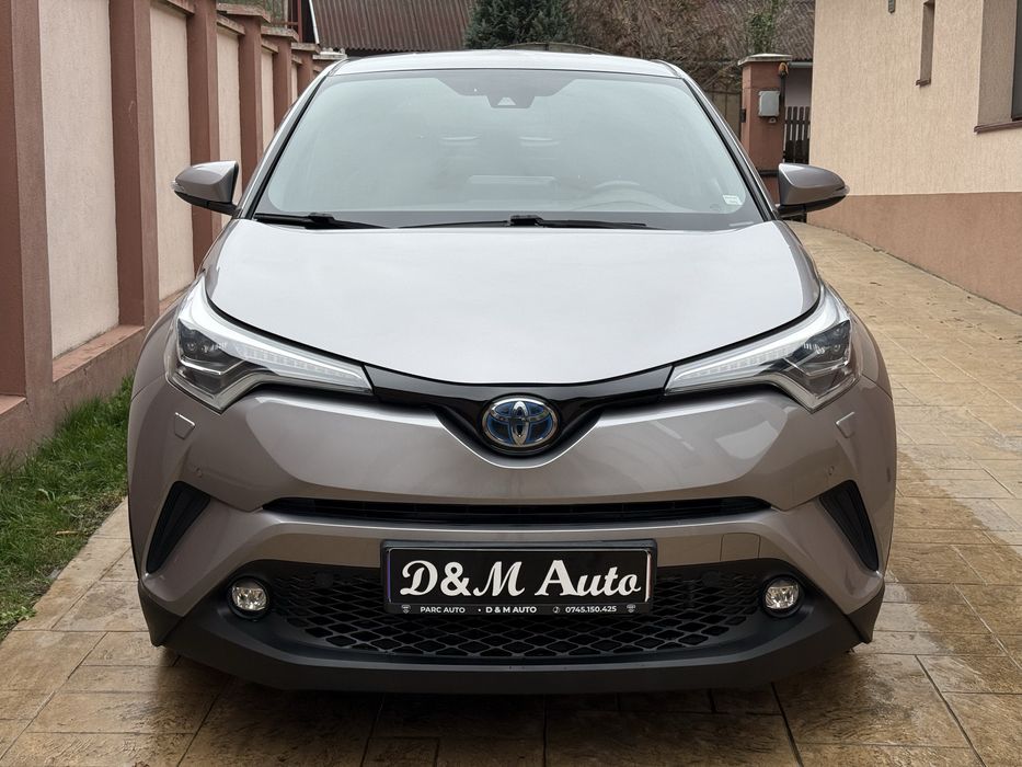 Toyota C-HR HYBRID-81.000-KM 1.8 Benzină 122 Cp Hybrid AUTOMAT