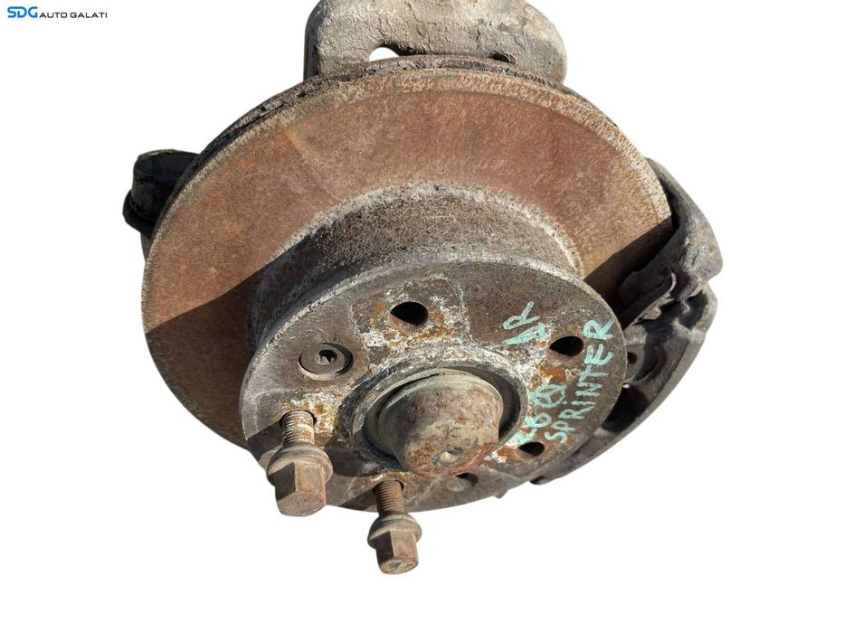 Fuzeta Dreapta Fata cu Rulment Mercedes Sprinter 1999 - 2006 Cod A9013320202 901332020 [B4533]