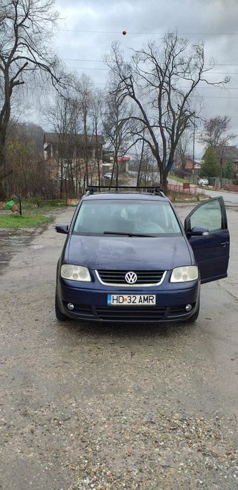 Se vinde Volskwagen Touran