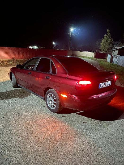 Volvo S40 2003, 1.9 Diesel.