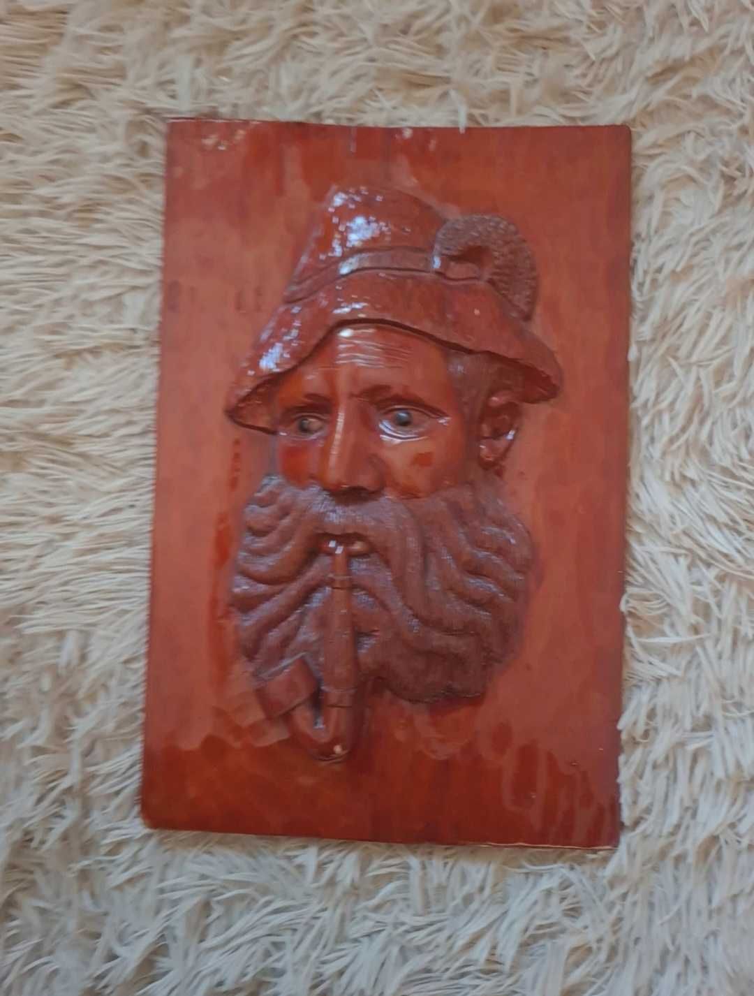 Tablou din lemn sculptat manual tridimensional