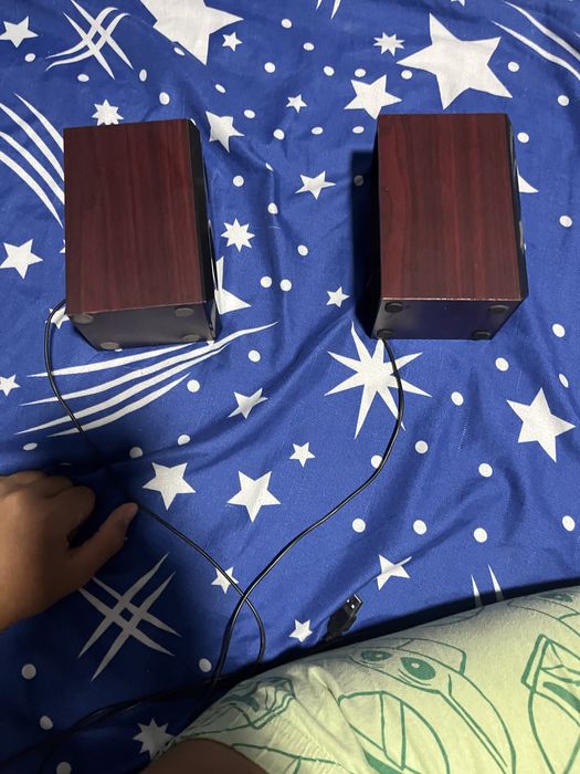 Boxe cu fir pentru pc, etc