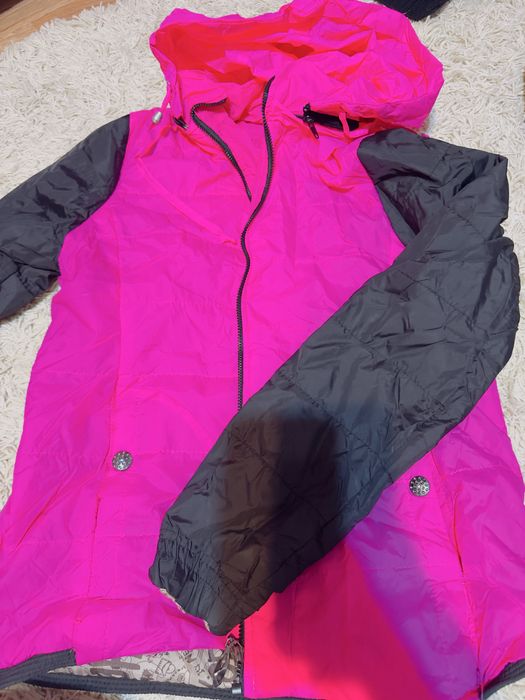 Продам куртку осеннюю