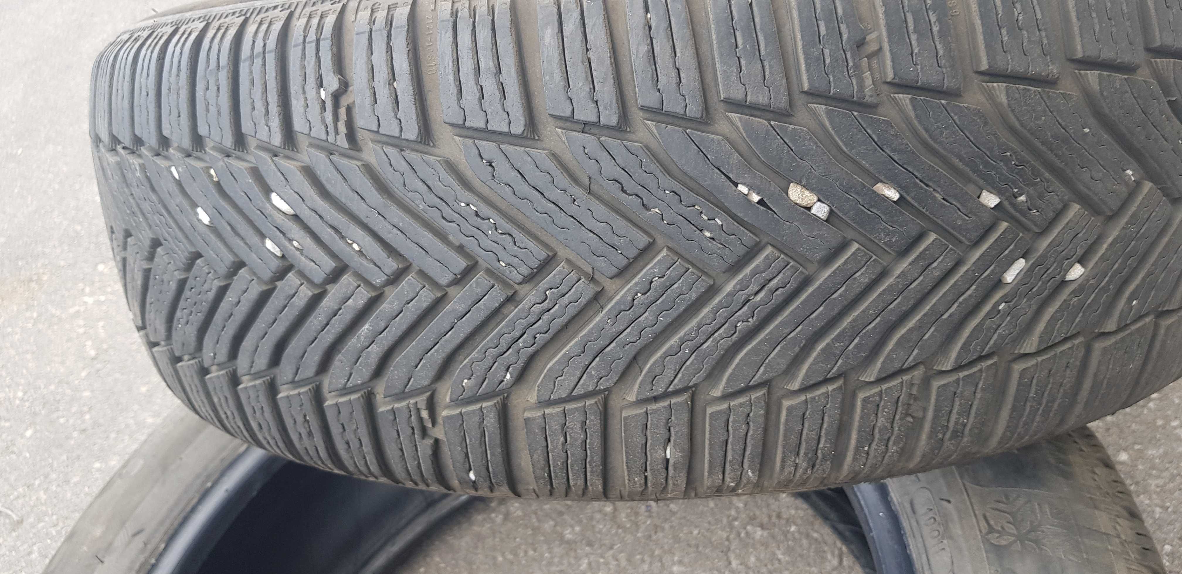 Продавам зимни гуми MICHELIN ALPIN 6 215/60 R17