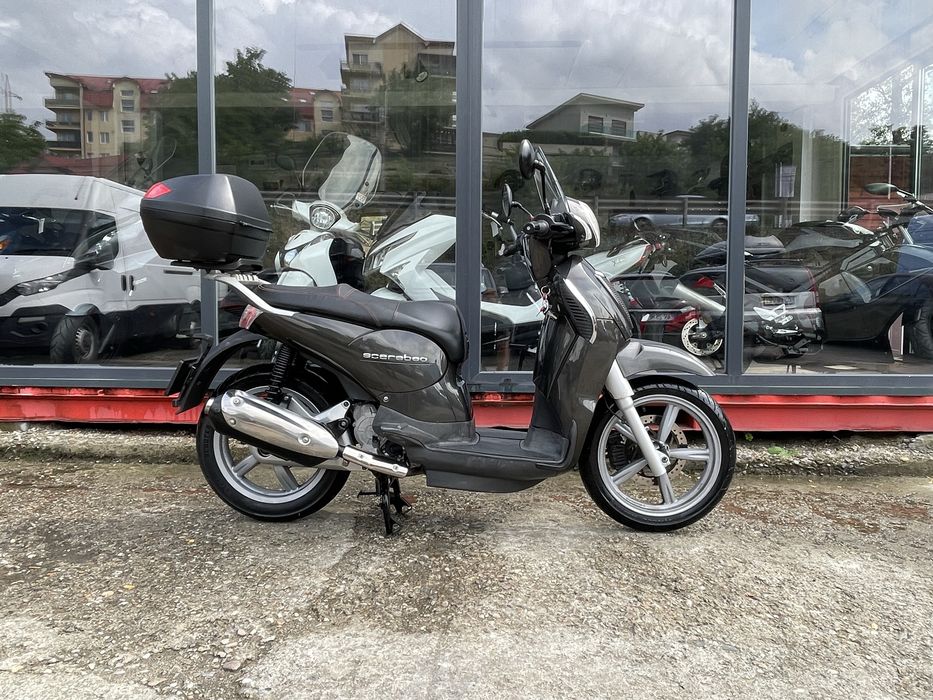 Scuter Aprilia Scarabeo 125 cc