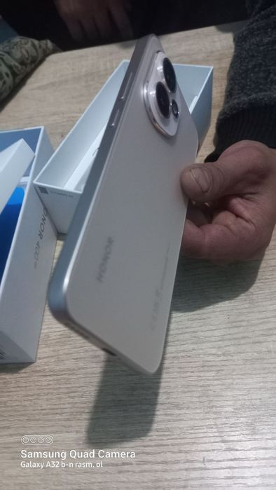 Honor 400 5g 8 azu 256gb