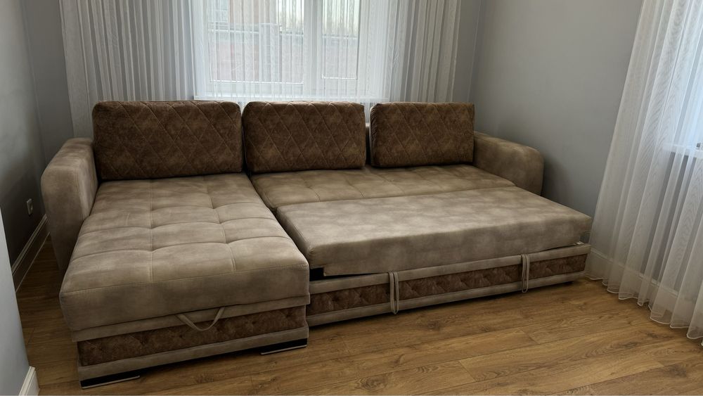 Продается б/у диван