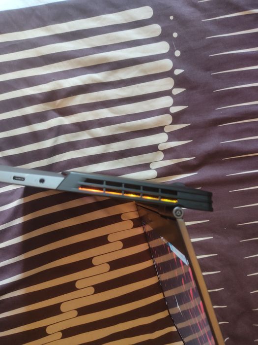 Vand laptop gaming Lenovo, i7 gen 9, gtx 1660ti 6gb