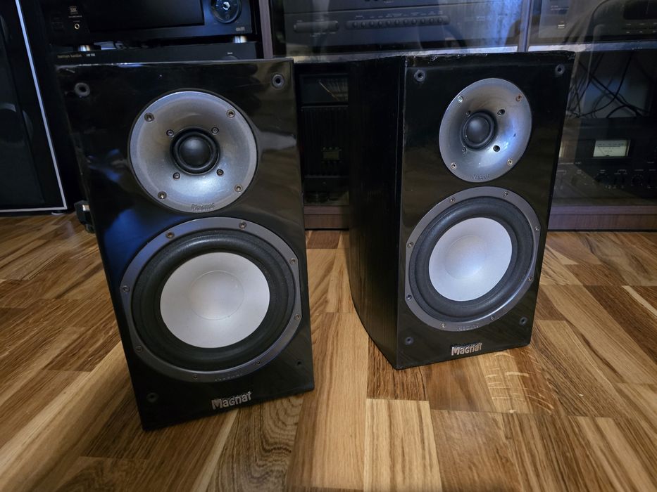 Vând boxe Magnat quantum 653, Akai SS006A-305