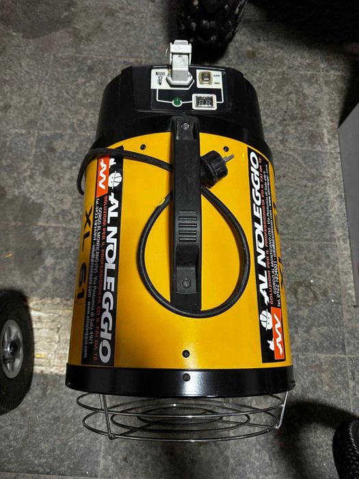 Incalzitor cu ardere catalitica MASTER tip XL 61 Diesel