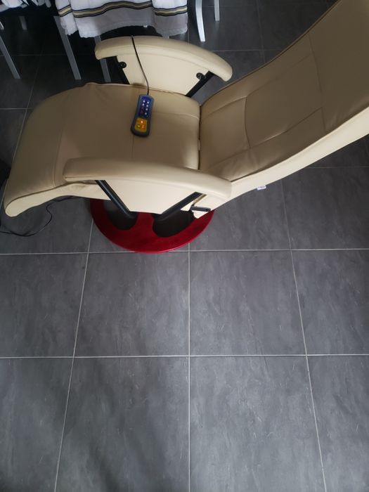 Fotoliu cu masaj si incalzire super relaxare!